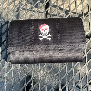 Harvey’s Tough Love Snap Wallet